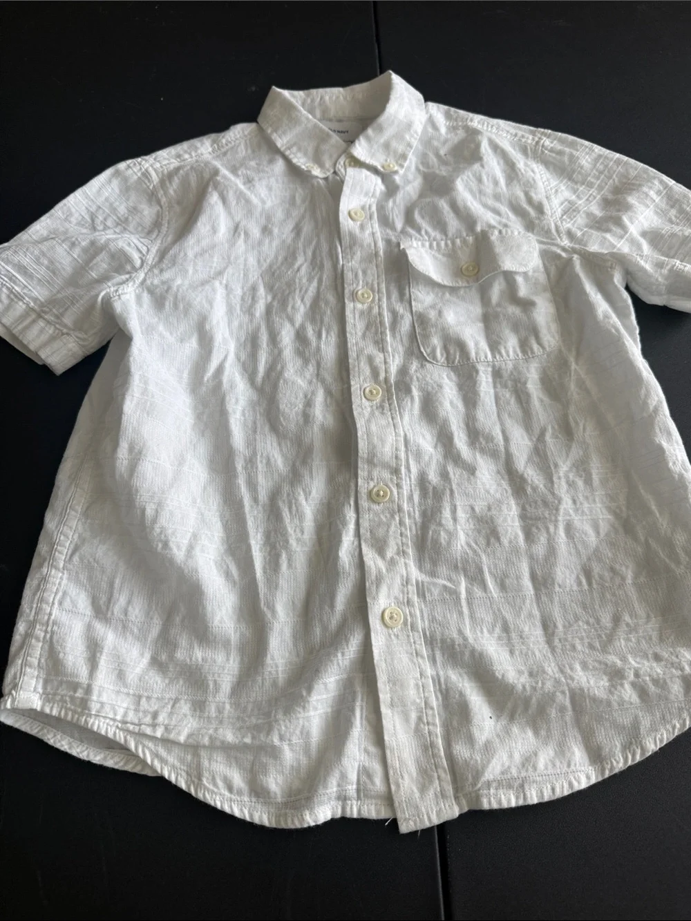 Old Navy White Short-Sleeve Button-Down Shirt